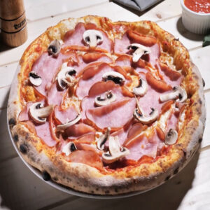 pizza prosciutto e funghi